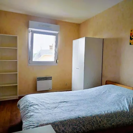 Confortable A Proximite Du Centre Апартаменты Реймс